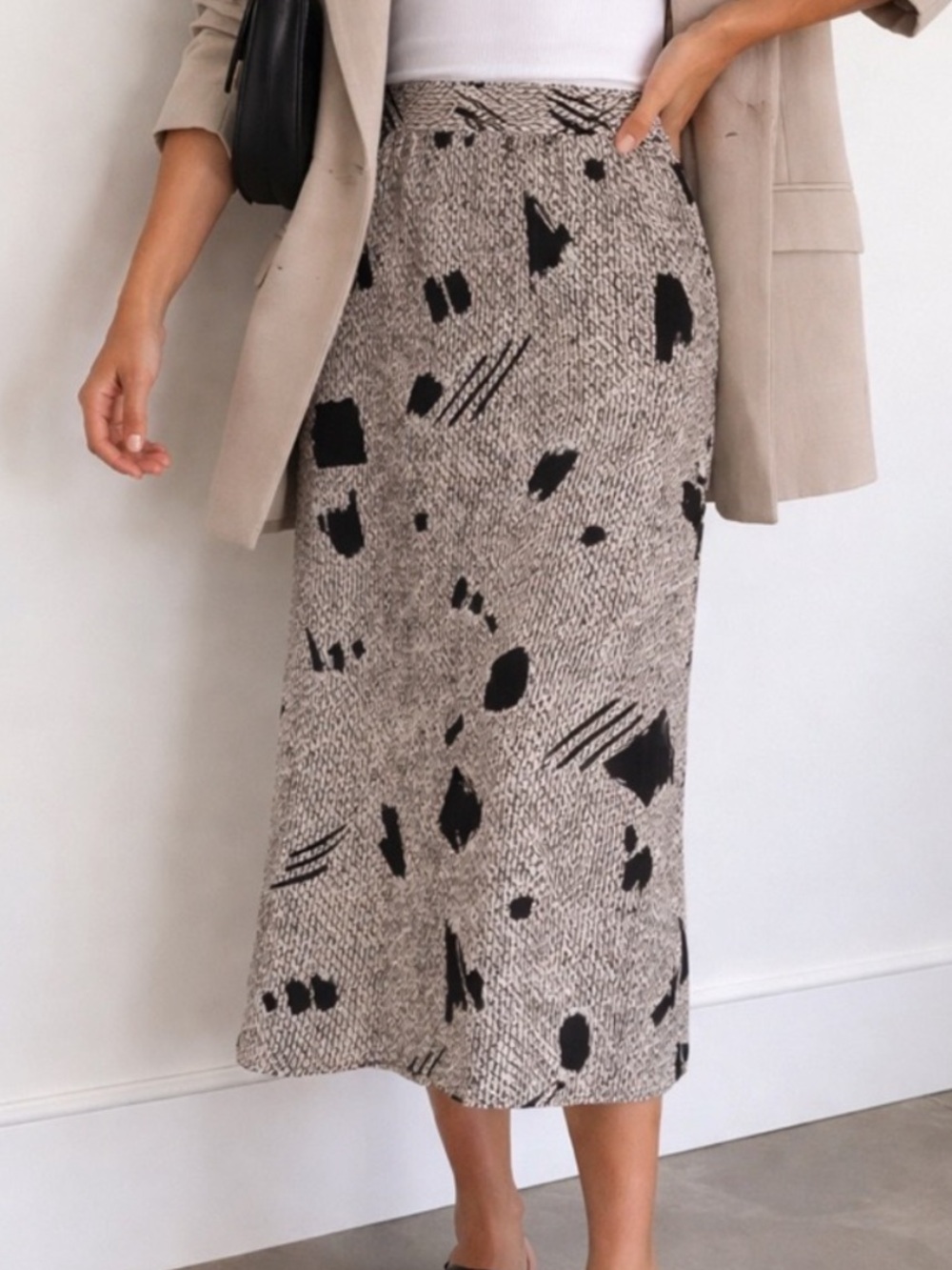 Maggy London Cream and Black Abstract Midi Skirt